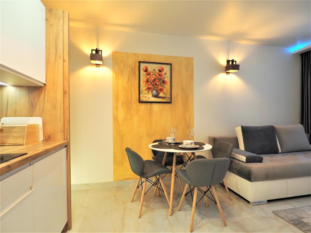 Vip Apartamenty Centrum Przy Rowni Zakopane Exterior foto